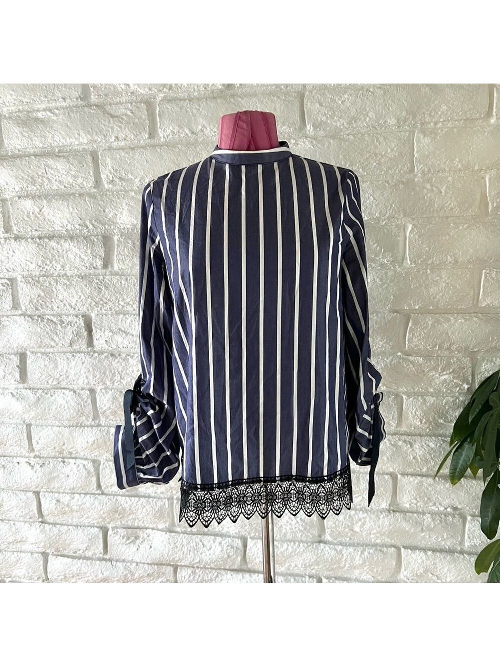 Zara Navy and White Striped Blouse with Lace Trim - Picture 3 of 4